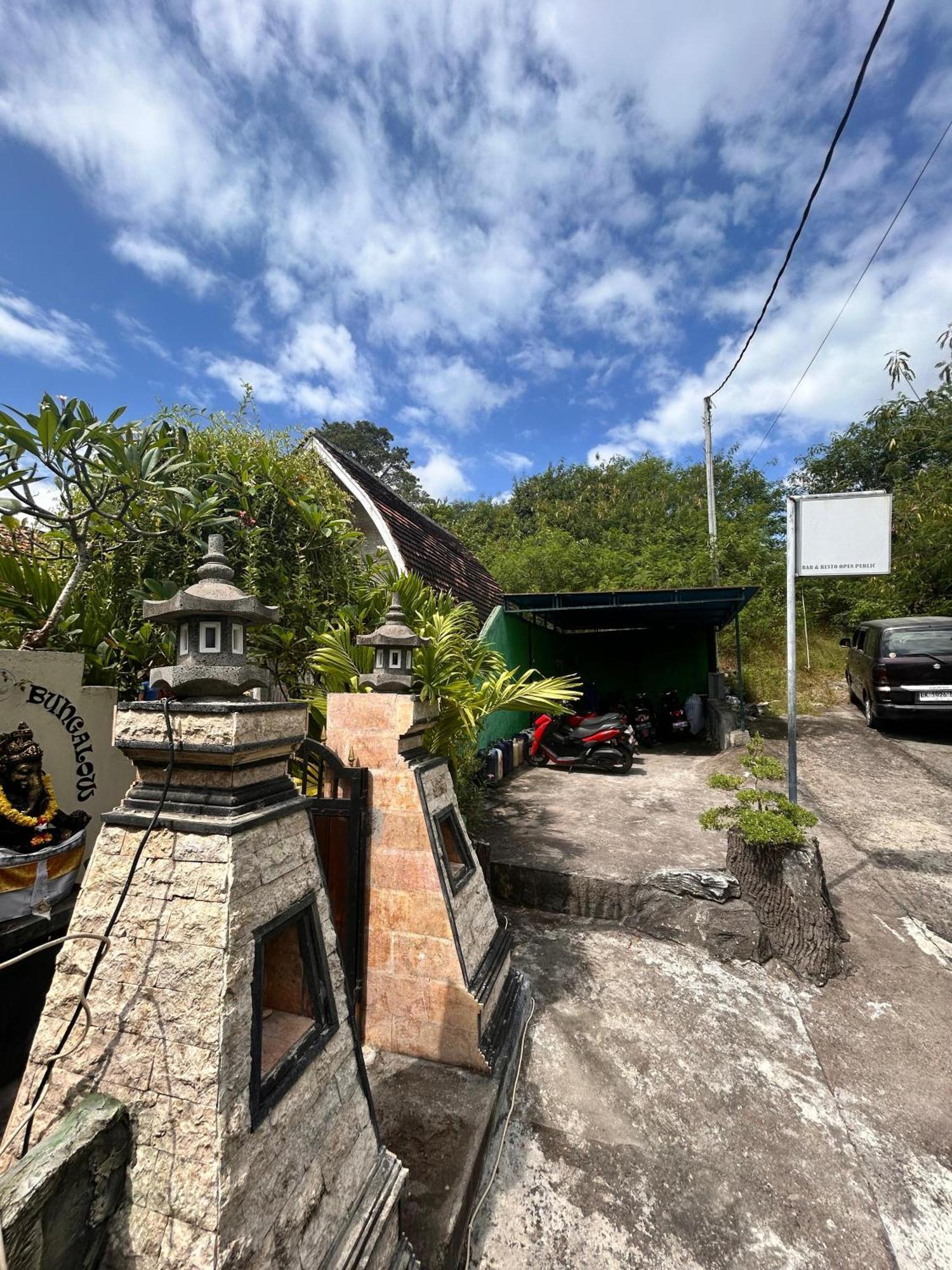 Unicorn Bungalow Batununggul Exterior foto